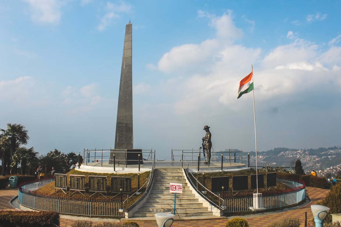 Batasia Loop Darjeeling